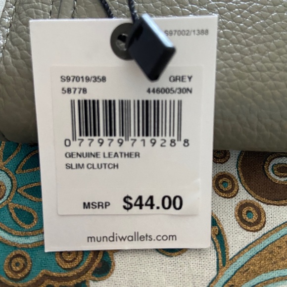 Mundi Slim Leather Bifold Wallet - Picture 4 of 6